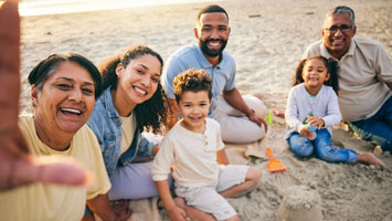 Top tips for choosing the best travel insurance for family trips